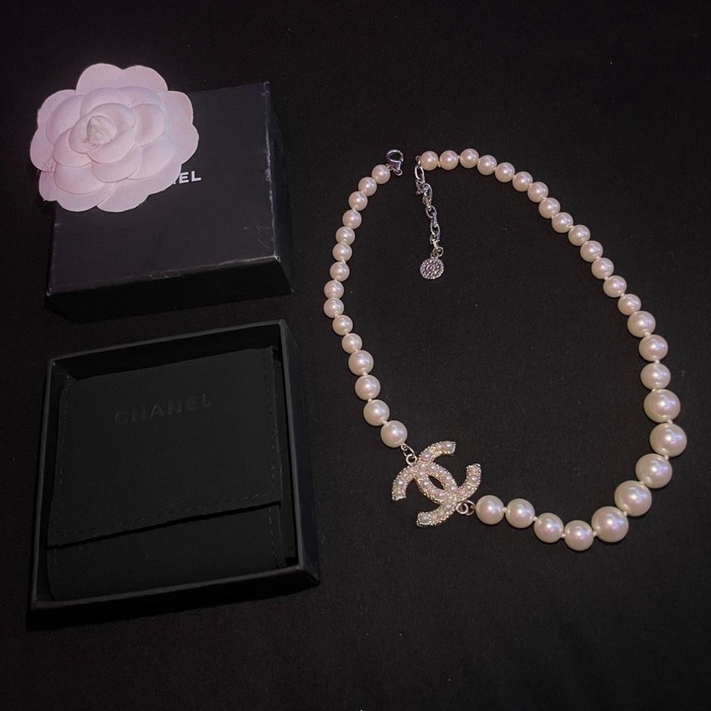 COPY - Chanel Pearl Choker Necklace - 100th Anniversary CC edition